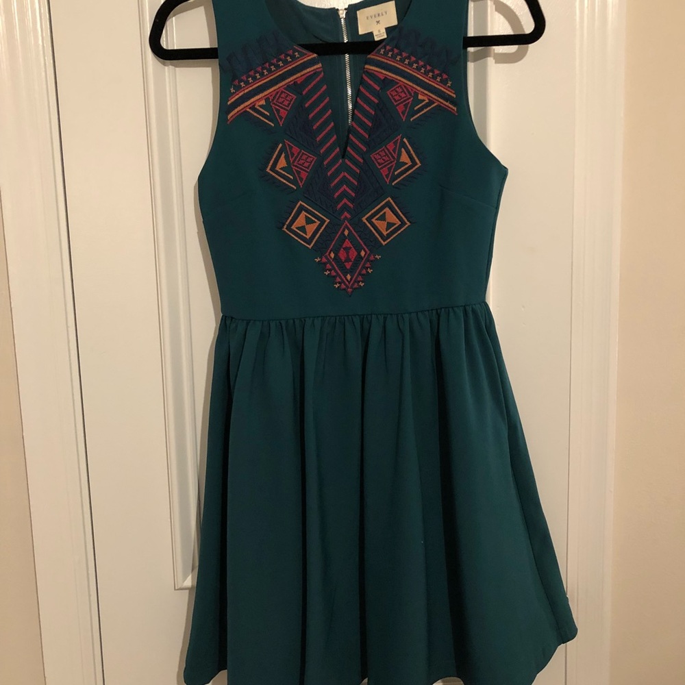 Everly emerald green embroidered dress- S